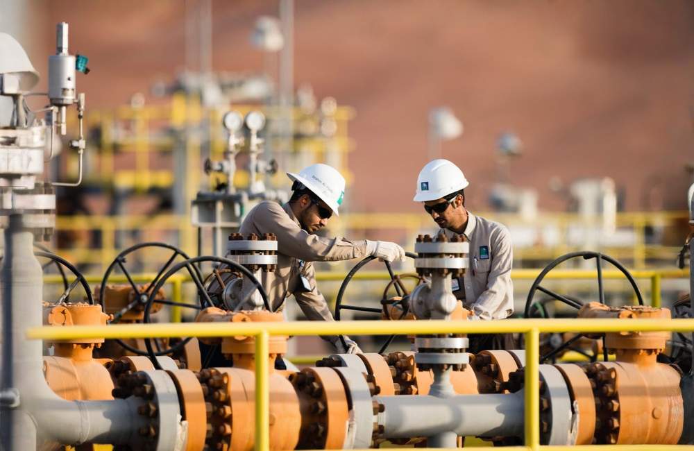 Emerson and Aramco Deploy AI for Refining Efficiency