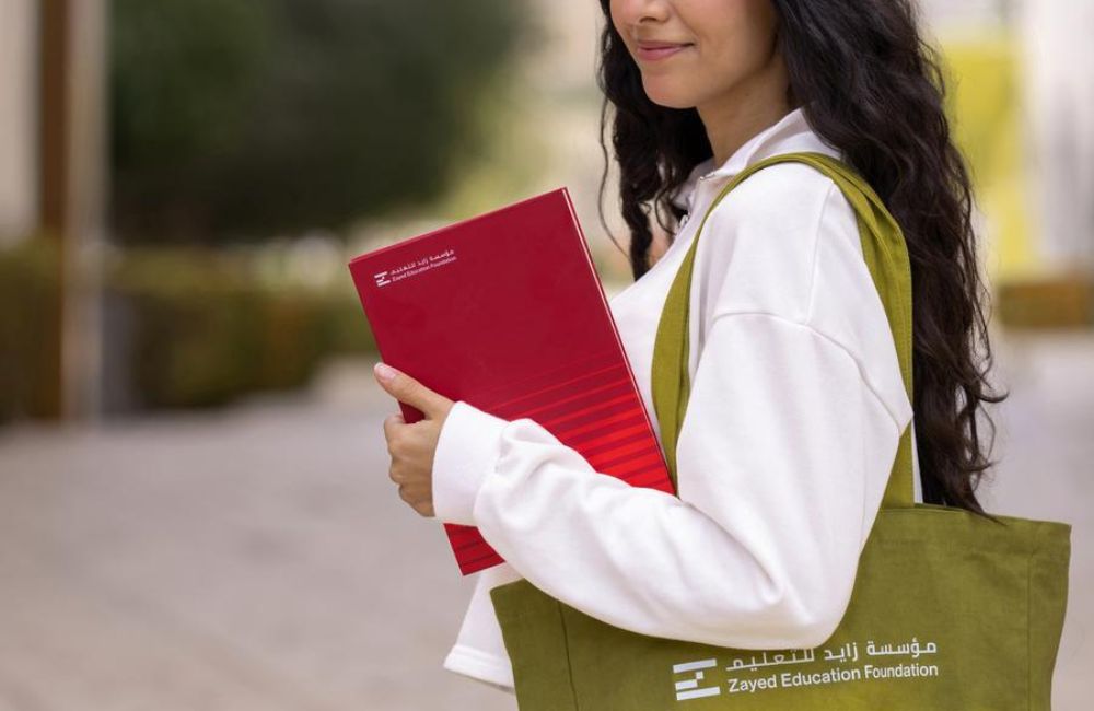 AUS signs MoU with Zayed Education Foundation